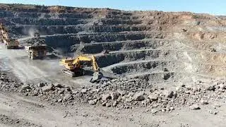 &ldquo;How Gold Is Mined Naturally | Traditional Gold Mining&rdquo;