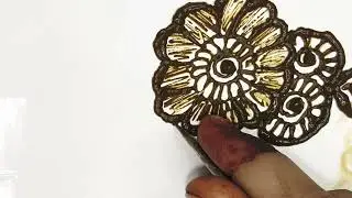 Easy Flower Patch Design 🌷🦋| #mehndi #henna #youtubeshorts #youtubeshorts 