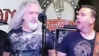 SAKE MATE, En directo en ReviRadio, desde el Estudio. 