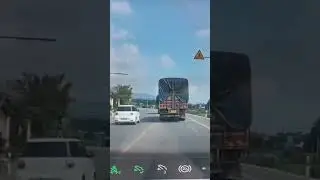 Reckless Driver Nearly Causes a Major Crash