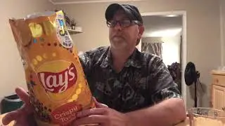 Lay&rsquo;s Crispy Taco Flavored Potato Chips #The Beer Review Guy