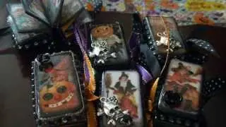 Halloween Domino Books