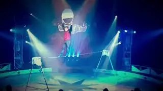 Oswaldo Ramos low wire act.       2021 Zirkus Stey