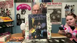 MR STICKERMANIA is live! The Beatles unique vinyl pressings + (Stranger Things) effects the charts !