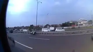 Voorijder di Jalan Tol Jagorawi