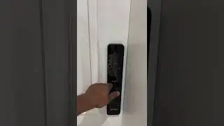 Sensor door lock 🔐 #shorts #doordesign #doorlocksystem