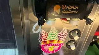 Live Ice Cream Gileto ,Korean Slush And Softie #icecream #DBcafe #food 