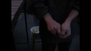 Kozak breaks apples