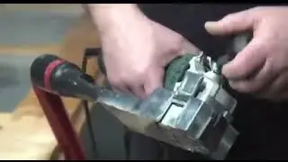 Rimozione efficiente della vernice dal legno