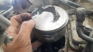 how to remove and fix cylinder liner, piston of actros air compressor  eps1
