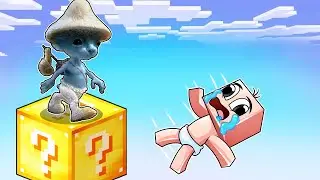 ¡ATRAPADO en un LUCKY BLOCK con el GATO PITUFO! 😱 BEBÉ NOOB pero es UN LUCKY BLOCK en MINECRAFT