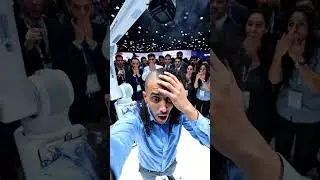 AI Machine Glitches in Dubai 😱⚠️ Crowd in SHOCK!
