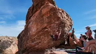 Monkey Bar Traverse V6