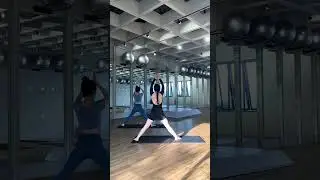 Wake Up with This Morning Vinyasa Yoga Flow  #gostretchyourself