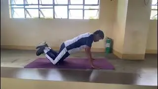 KNEE PUSH-UPS WITH SHOULDER TAPS (Moderate Intensity)