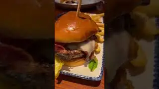 The Bacon Swiss 🧀 Burger 🍔 #food #shorts #viral