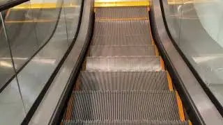 (4K) POV Riding the Escalator | Optokinetic Training for Concussion, Dizziness, Motion Sensitivity