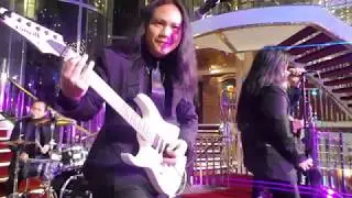 Upgrade Band - Queen Medley