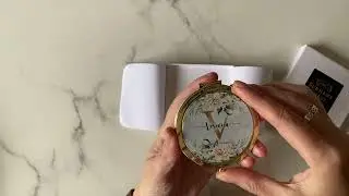 208M &ndash; Personalised Initial and Name- Compact Mirror