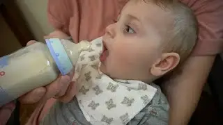 CUTE BABIES DRINK MILK - ASMR VIDEO