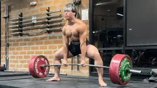 639x5 Strapless Deadlift Pr 18yo 195bw