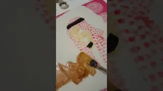 Drawing on fondant