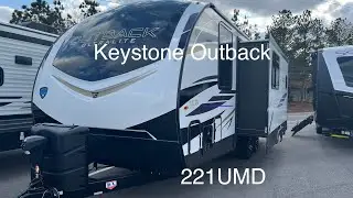 2022 Keystone Outback Ultra Lite 221UMD