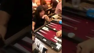 #Backgammon action all night long 🎲🎲