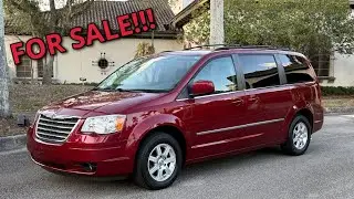 2010 CHRYSLER TOWN AND COUNTRY Stow &lsquo;N Go seats FOR SALE $7900