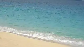 Playa de las Conchas DZ blows kiss