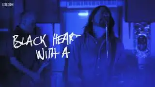Foo Fighters - The Feast And The Famine