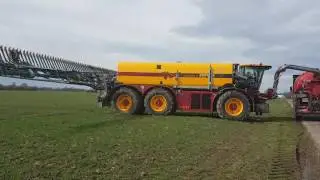 G&uuml;llefahren mit Vredro vt 5518 3