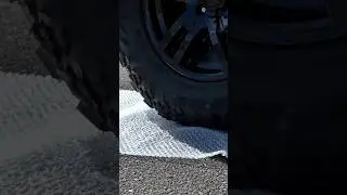 Crushing crunchy soft things by a car 😊 #crunchyasmr #asmrsounds #asmr #satisfying #experiment