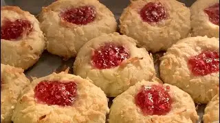 Coconut Raspberry Jam Cookies || Cookies that everyone fall in love with