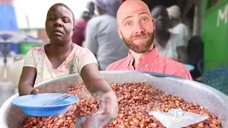 Eating in Africa's LARGEST SLUM! STREET FOOD in KIBERA, KENYA!