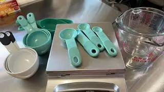 Aprendamos a medir en libras Tazas y gramos harinas y manteca ( panadería)