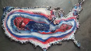 Resin Geode on a USA shaped MDF board. Sharing some shimmery love with all my American friends 🇺🇸