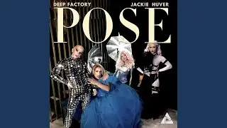 Pose