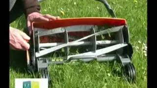 Vidéo tondeuse écolo  Fiskars, green lawnmower video