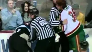 Alex Henry vs Bob Boughner Apr 9, 2006