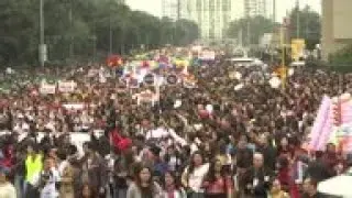 Thousands of Peruvians in Gay Pride parade