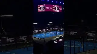 PAQUIIIIITO NAVAAARRO!!!! 🔥🎸🎸🎸 | #padel #masterfinal #barcelona
