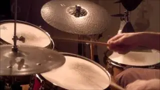 Andrew McAuley (KindBeats) - Wake 'N Break No. 253 - Dirty Funk Groove With Buzz On Snare