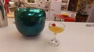 Cavalcade Cocktails: Canadian Cocktail