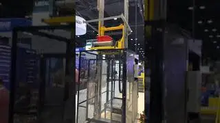 Wildeck Vertical lift