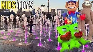 KIDS PLAYING IN WATER PARK 🎡 LOVELY KIDS TOYS - Collection Video for KIDS