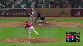 Edwar Colina Major League Debut