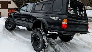 Icon Vehicle Dynamics, King Shocks & Detroit Locker on a First Gen Toyota Tacoma