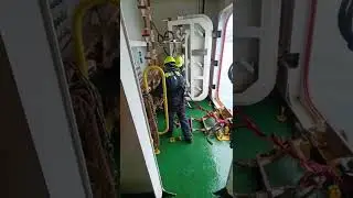 preparing port side pilot ladder safetyfirst