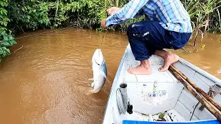 Pesca con carnada viva , campamento , cocina y receta de bagre en le&ntilde;a para el invierno .